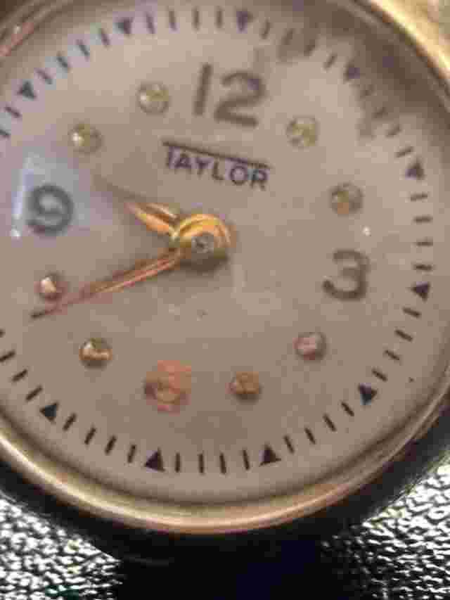 Taylor 10K Gold R.G.P. Wind Up Mechanical Watch Cufflink Runs Great