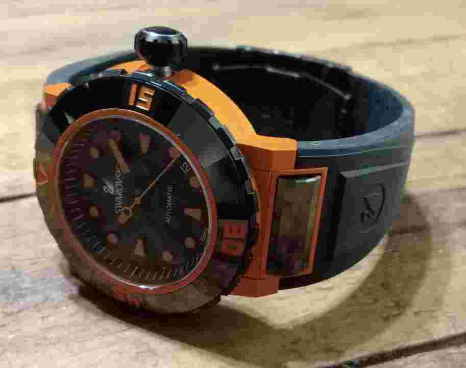SWAROSKI OCTEA ABYSSAL Rare Orange Aluminum Case 200m Diver 1124149
