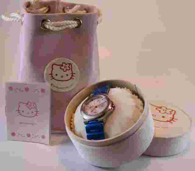 RARE! NIB Hello Kitty 1999 Limited Edition Watch Sanrio w/ Bag NEW BATTERY!