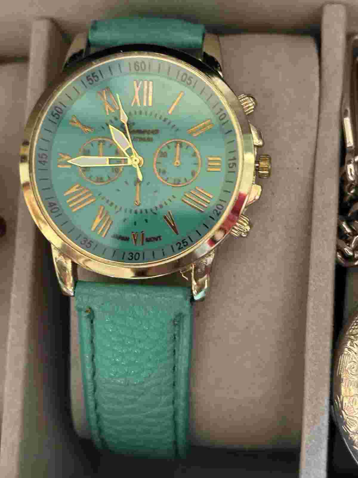 Women’s Watch