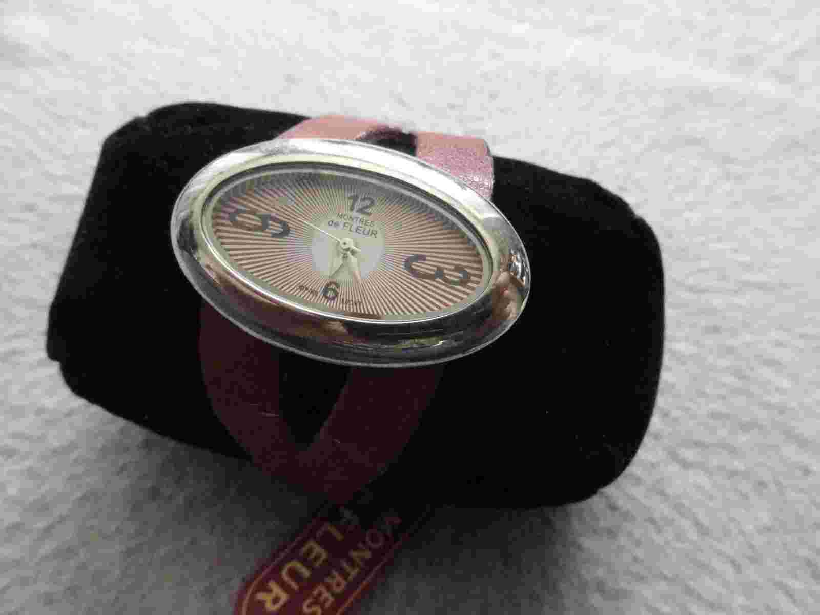 Montres de Fleur Quartz Ladies Watch