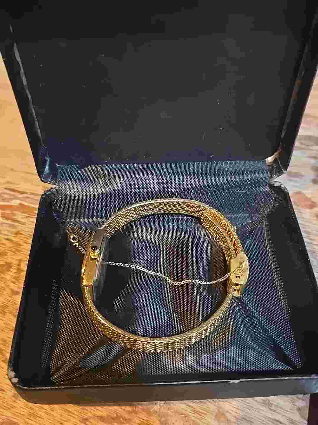 Vintage Xavier Masterpiece Gold Tone Ladies Watch Black With Diamond Accents A1