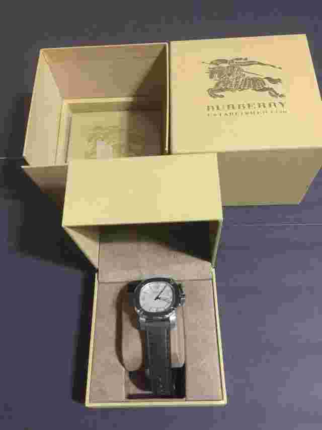 Burberrys Burberry 4000 Gold Watch Ua11404