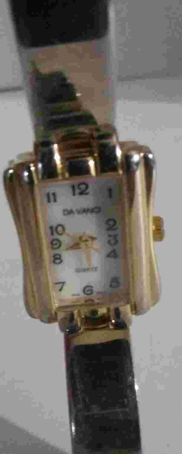 Da Vinci Womens Quartz Wristwatch Rectangular Face Go
