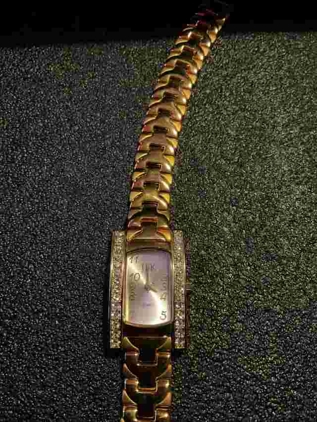CAMROSE & KROSS JBK JACQUELINE KENNEDY SEKIO CRYSTAL QUARTZ WATCH