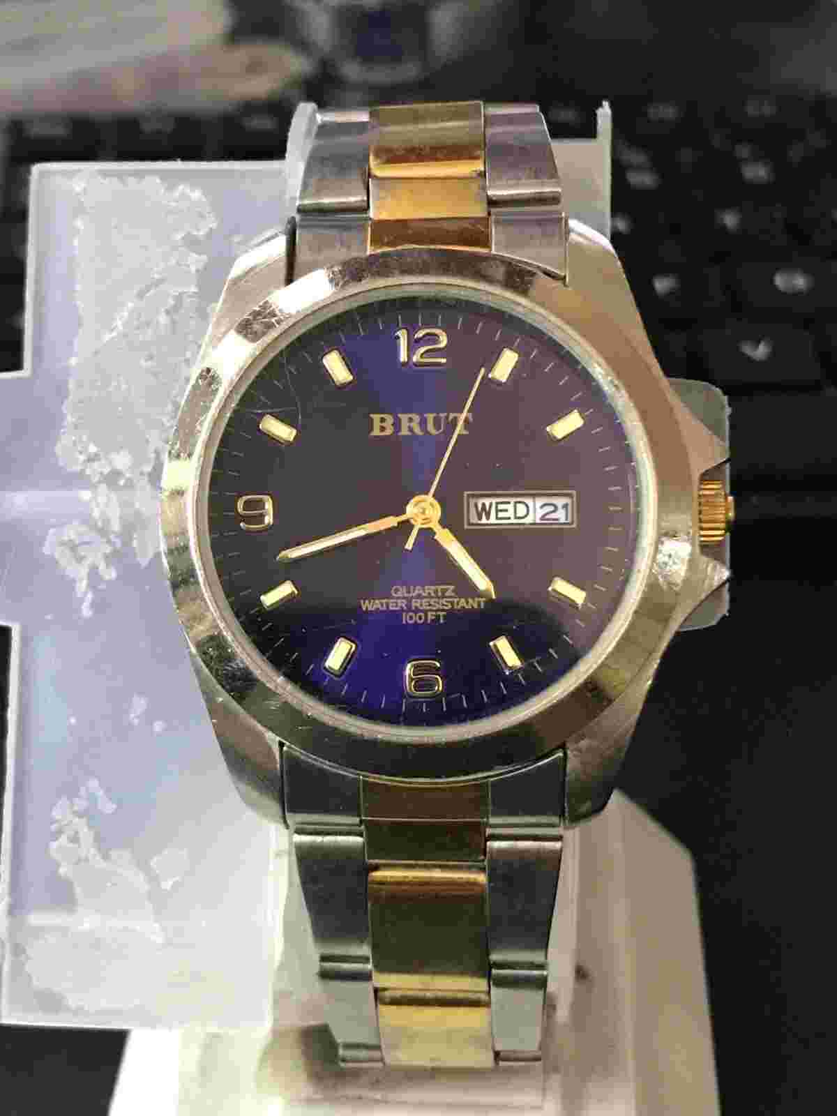 Vintage Brut Blue Dial Day/Date Analog Quartz men's Watch, Run (Lot2077)