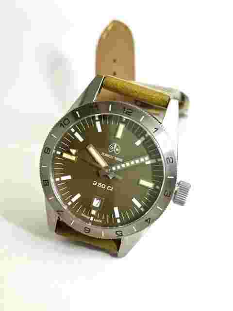 Ollech & Wajs Condor 350 SWISS ARMY MOTORCYCLE 350CI 39MM Men's Watch ""NEW""