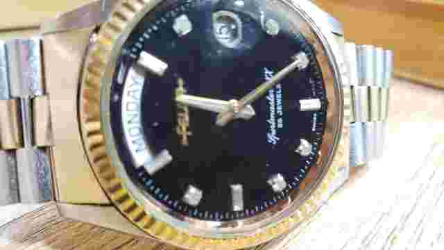 FELCA SPORTMASTER XX DAY DATE 36mm AUTOMATIC MENS WATCH