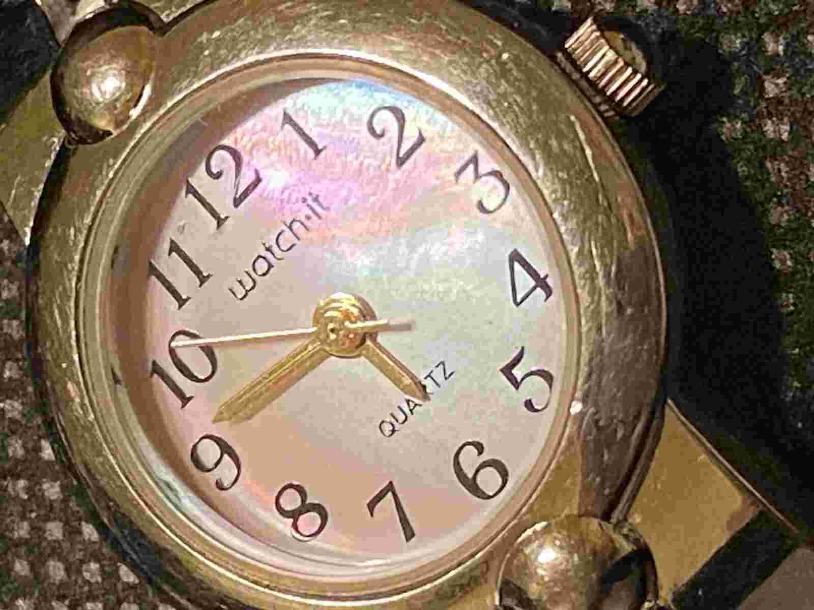 RARE WATCH-IT Pink Pearlescent Dial 24MM Women’s Watch Japan NEW Battery