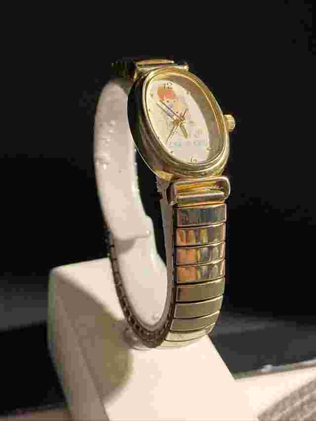 Vintage 2004 Valdawn Precious Moments Ladies Watch Love Is Kind Watch NewBattery