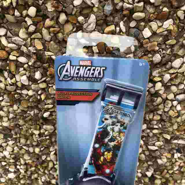 ZEON MARVEL AVENGERS ASSEMBLE MULTI PROJECTION WATCH - NEW & SEALED