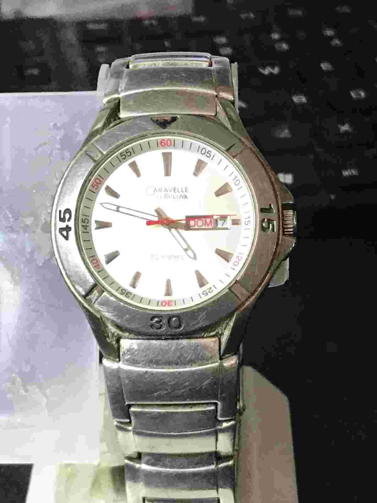 Caravelle by Bulova 39mm C837360 Silver Dial Day Date Men watch, Run (Lot2064)