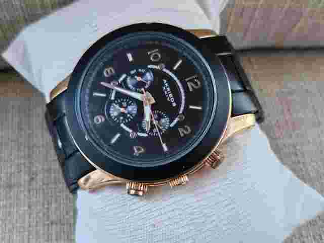 Akribos XXIV Women Wristwatch Analog Multi Function Wrist Watch For 5.5 in wrist