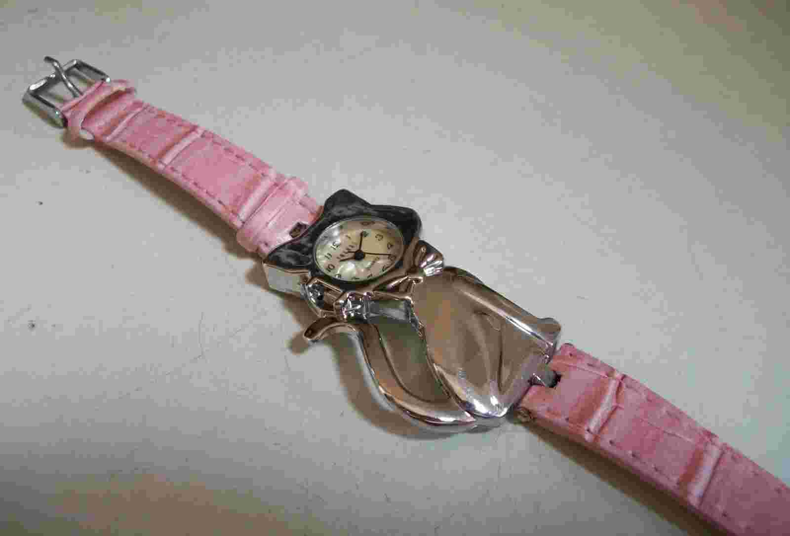 Number Dial  pink leather band fashion CAT Shape wrist women's casual watch