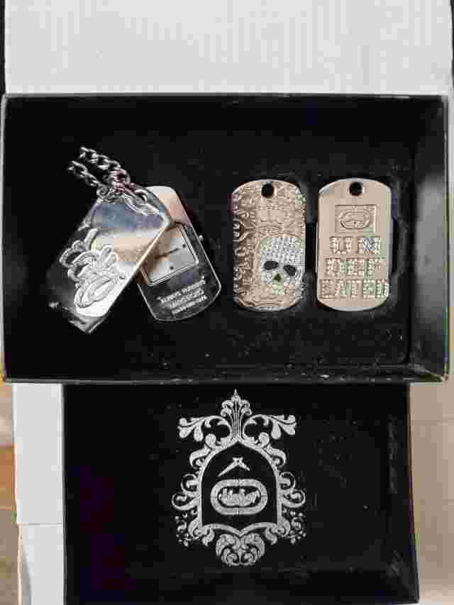Marc Ecko Watch 00-829-1972 Dogtag Skull  Necklace Unused