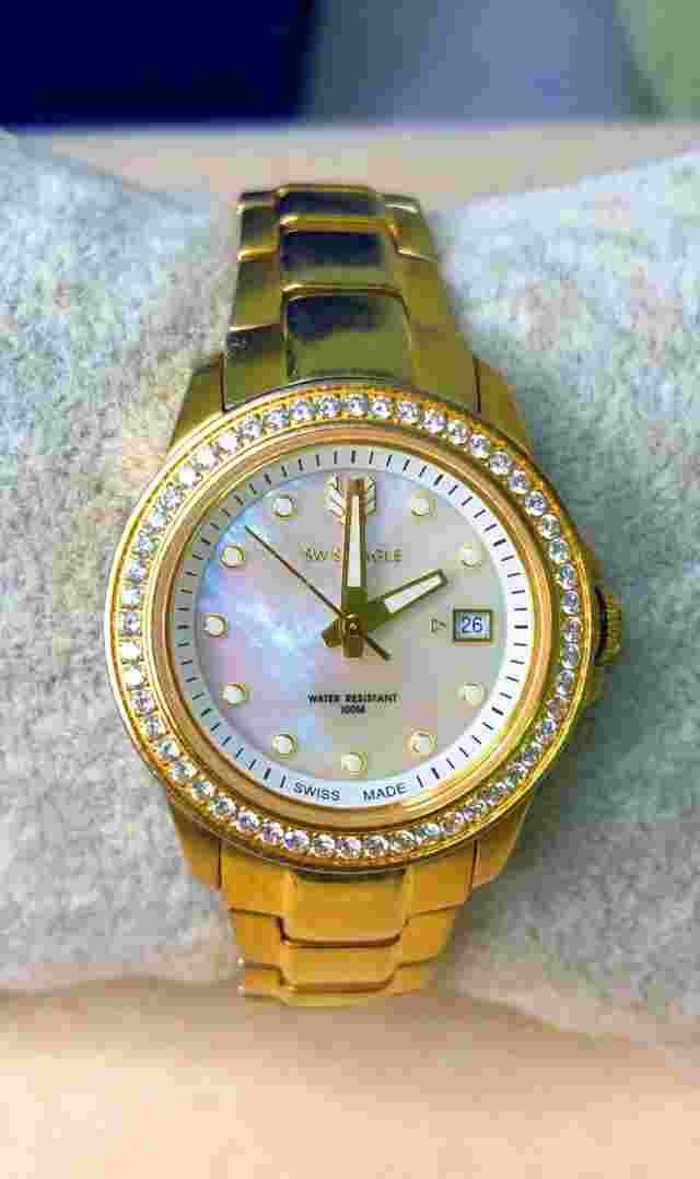 Beautiful Swiss Eagle Sapphire Crystal Mother Pearl Watch Swiss made