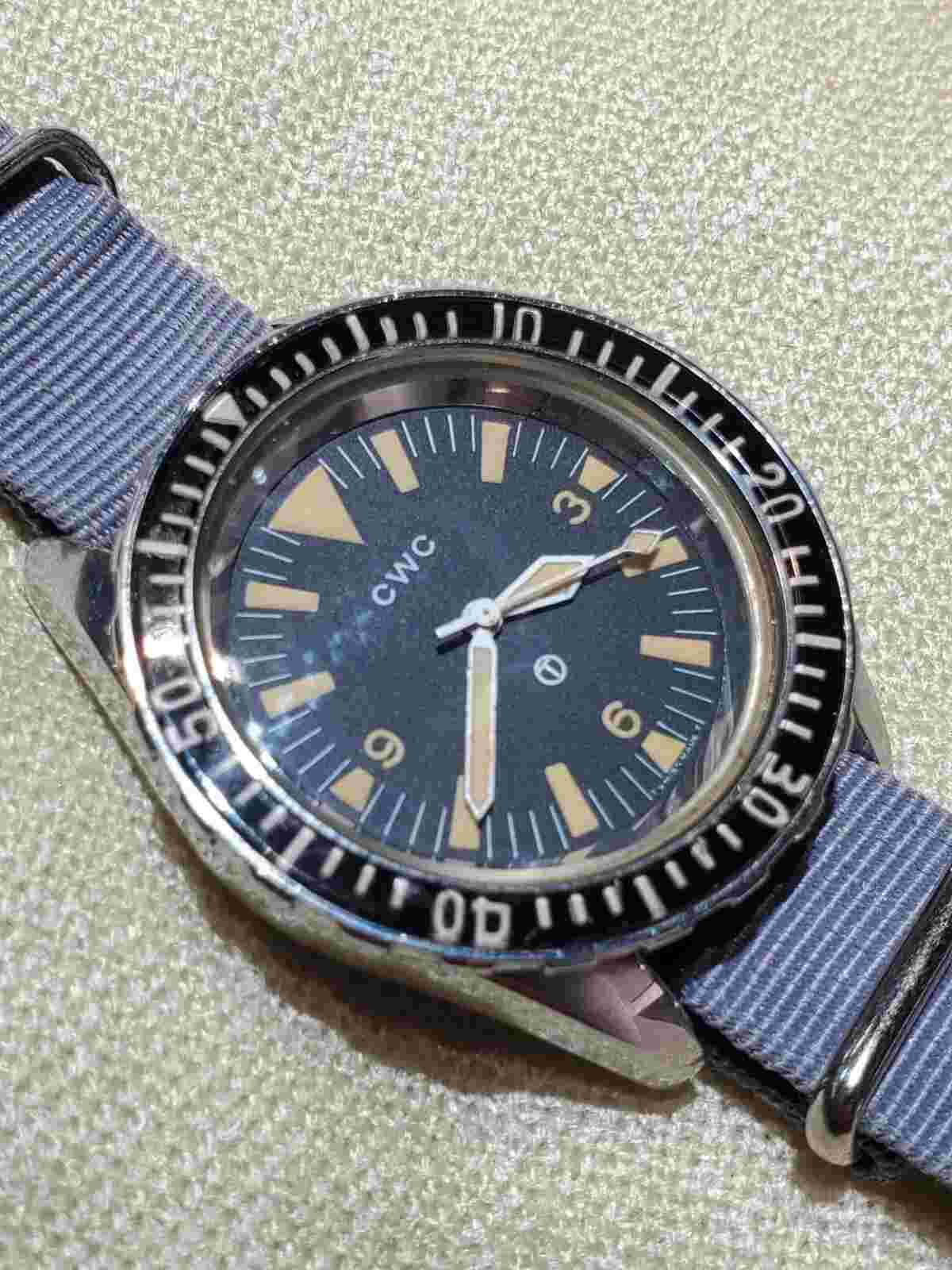 Very Rare 1984 CWC British Royal Navy Issued Military Divers Automatic Watch
