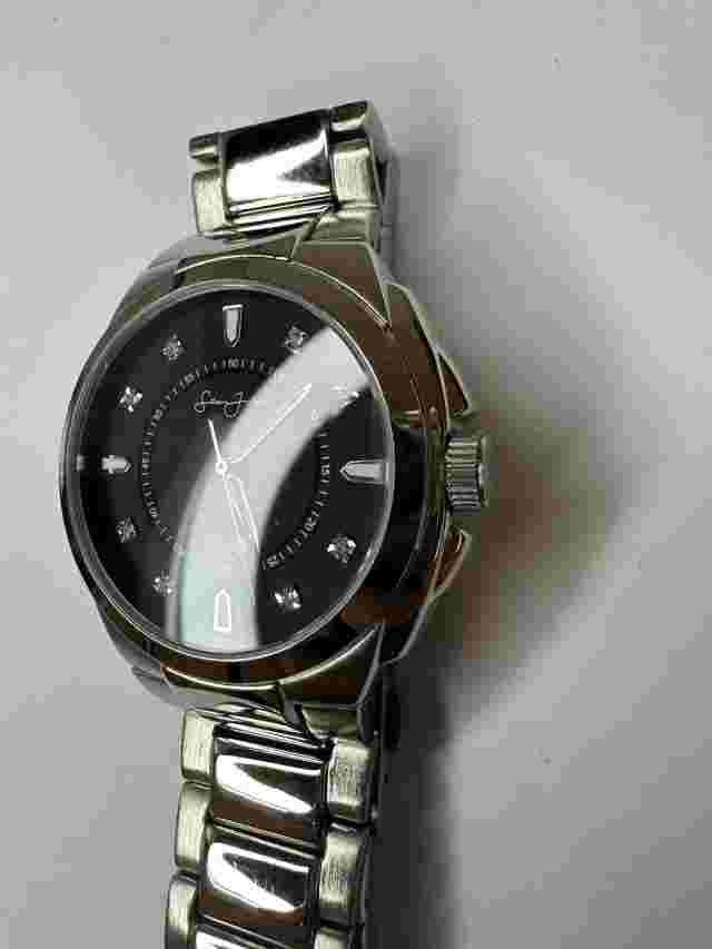SEAN JOHN MENS DIAMOND QUARTZ WATCH.