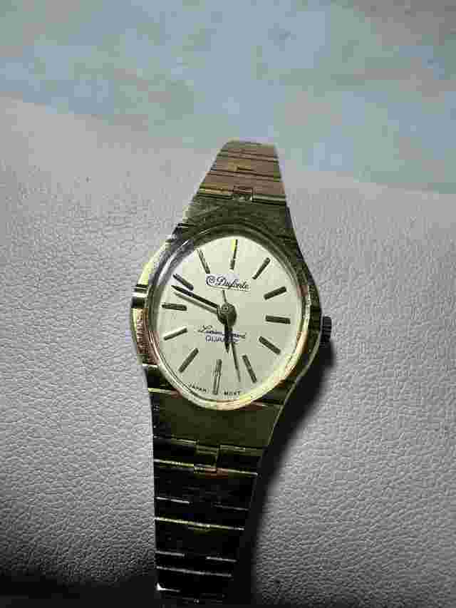dufonte lucien piccard watch womens, gold tone,Quartz, Classic band, 17 x 21 mil