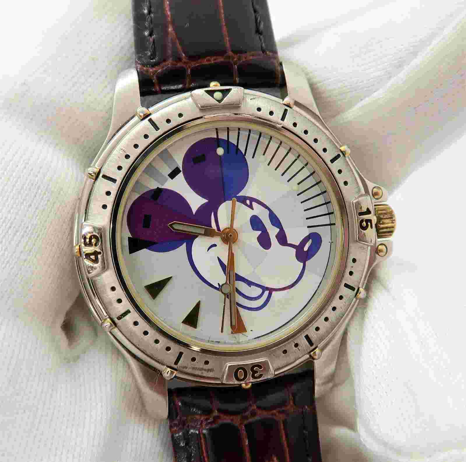 MICKEY MOUSE,"Pie Eyed Head" RARE! MEN'S CHARACTER DIVE WATCH,MIB, In BOX R11-08