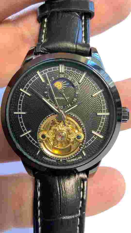 ⌚￼ Forsining Men’s Automatic Water Proof Moon Dial Luxury Business Watch