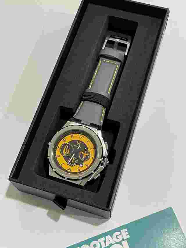 MEISTER AMBASSADOR MK3 RAZOR CREST STAR WARS MANDALORIAN WATCH SILVER YELLOW
