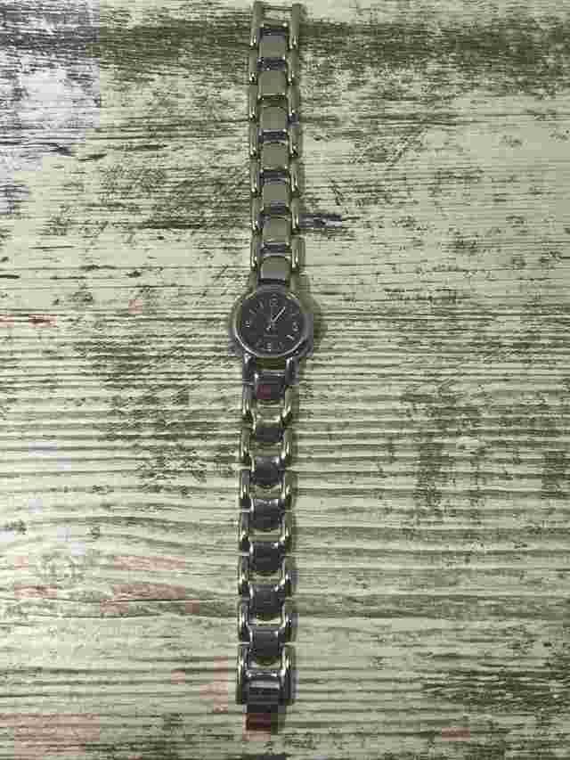 Accutime Analog Fashion Women's  Quartz Watch Silver Tone Navy Face- New Battery