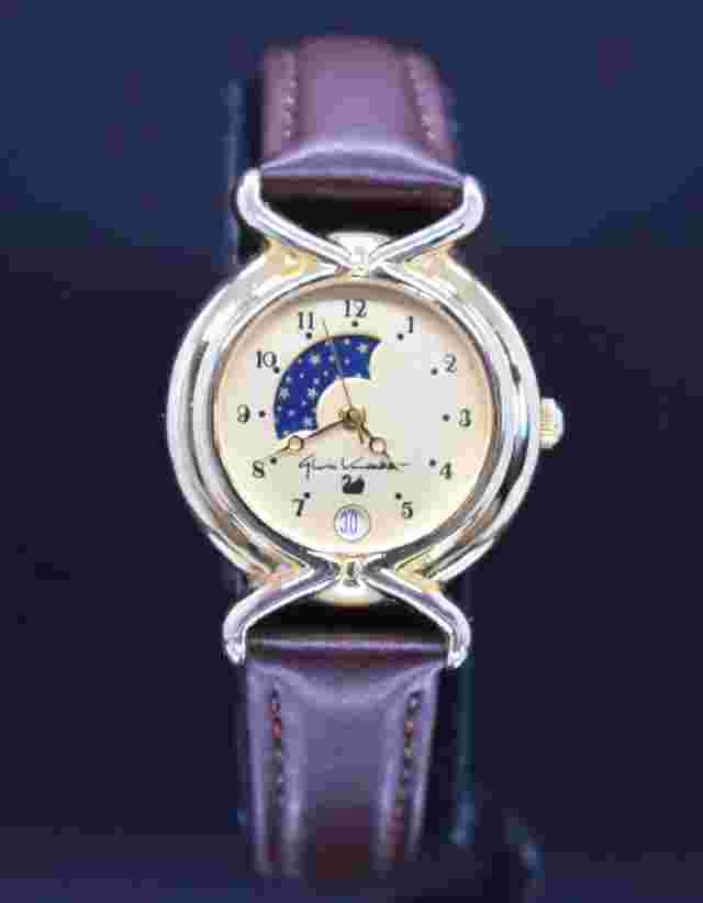 Vtg GLORIA VANDERBILT Moon Phase Watch Women Gold Tone Leather NEW BATTERY, BAND
