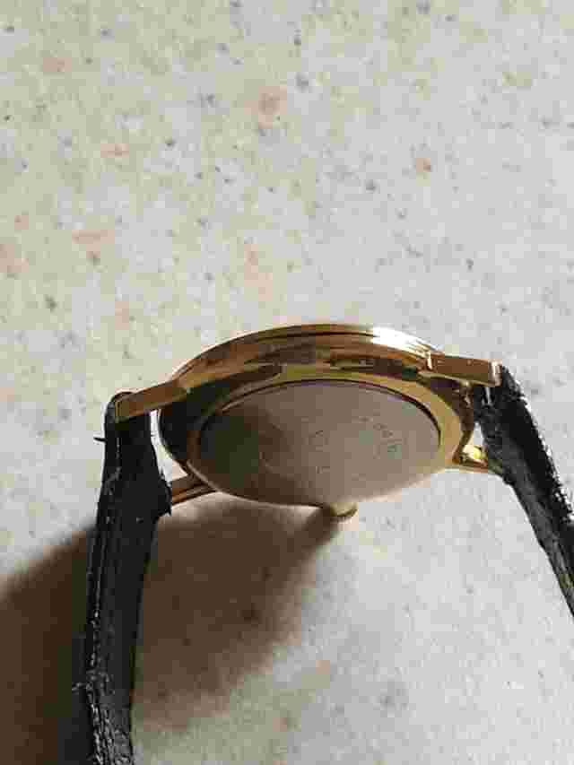 Vintage 1970 Timex Mercury "Wafer Thin" model 5160-2370 Hand Winding Keeps Time