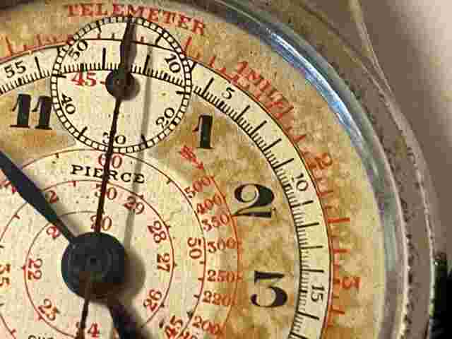VINTAGE PIERCE CHRONOGRAPH 1931-32  MANUAL WINDING,  ONE BUTTON  WATCH NEW GLASS