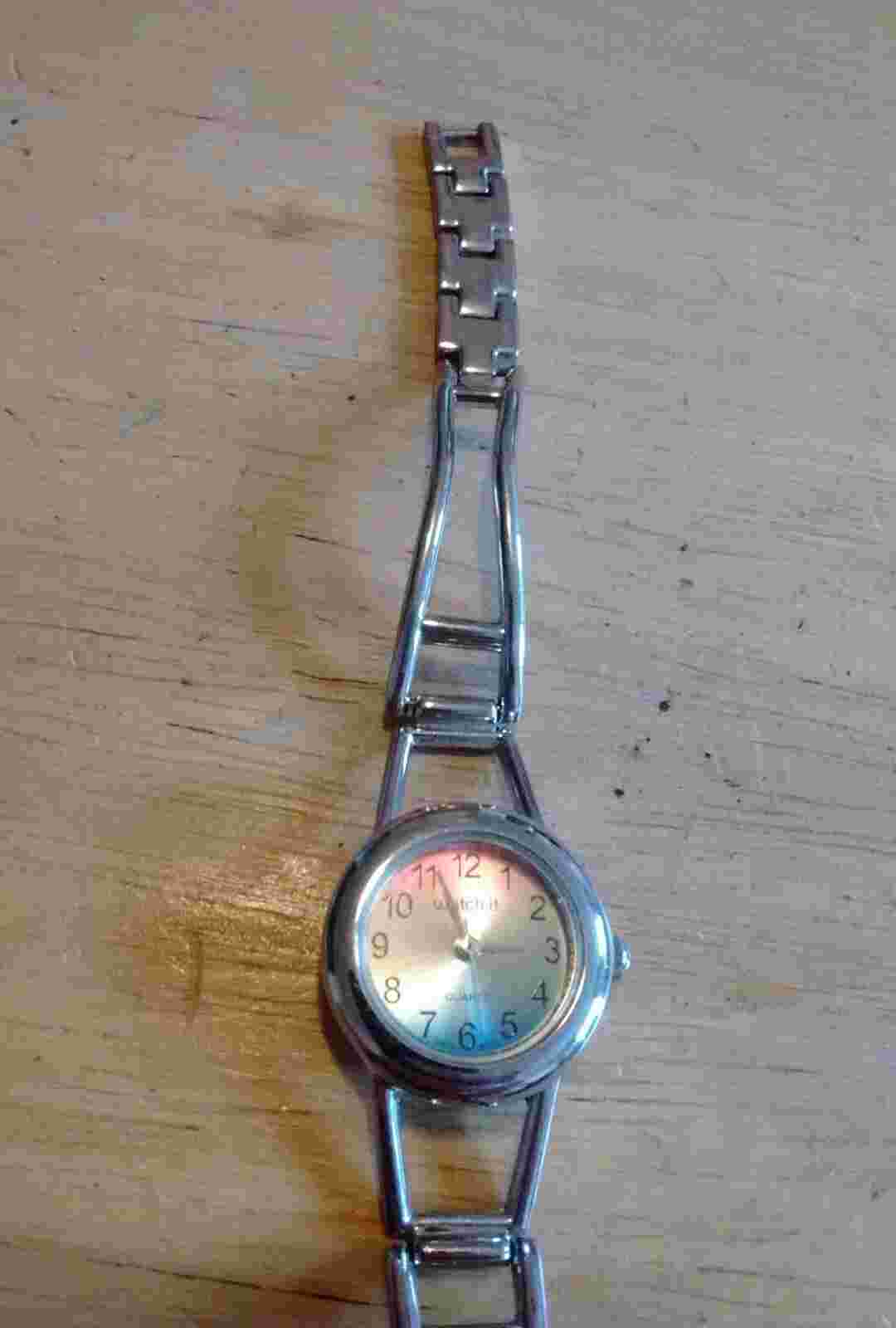 Vintage Watch-It ladies watch, running with new battery NR I