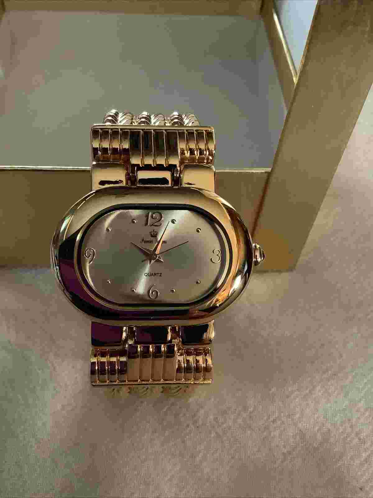 Premier Designs Cuff Band Women's Watch Gold Dial Gold Bracelet Needs Battery