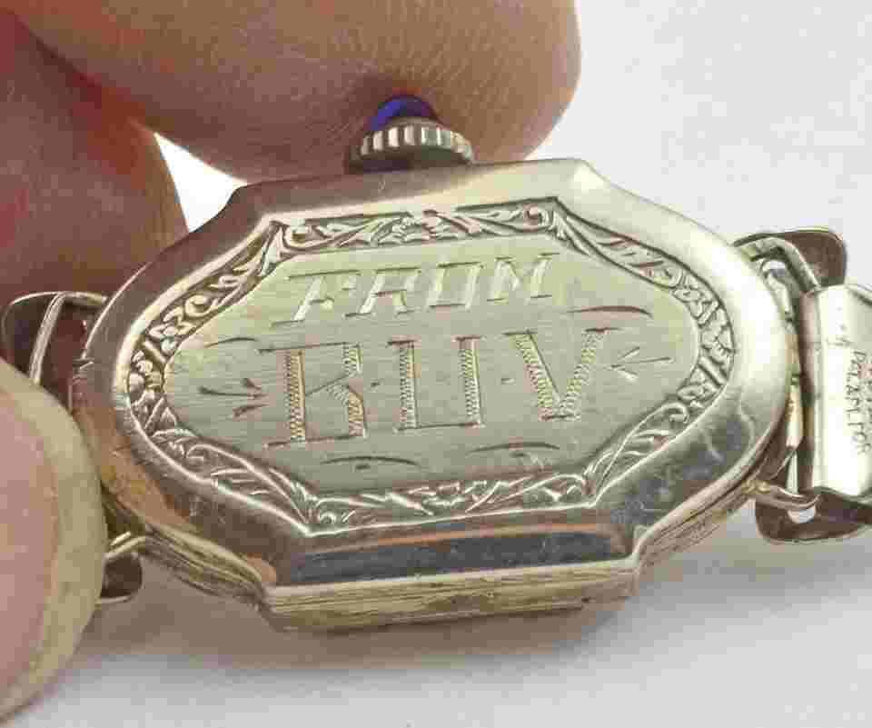 Antique 18k Solid Gold Plat. trim diamond & sapphire Deco ladies Wrist Watch