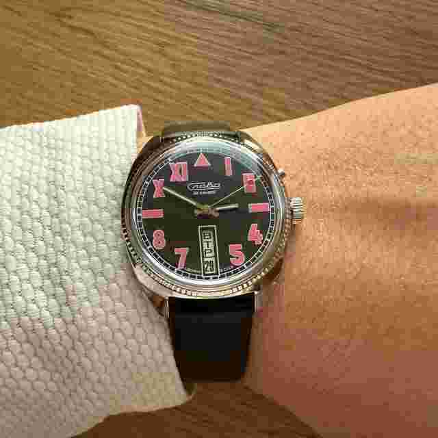 NOS Very Rare Watch Slava Watermelon Pink 2428 Slava California Made in USSR