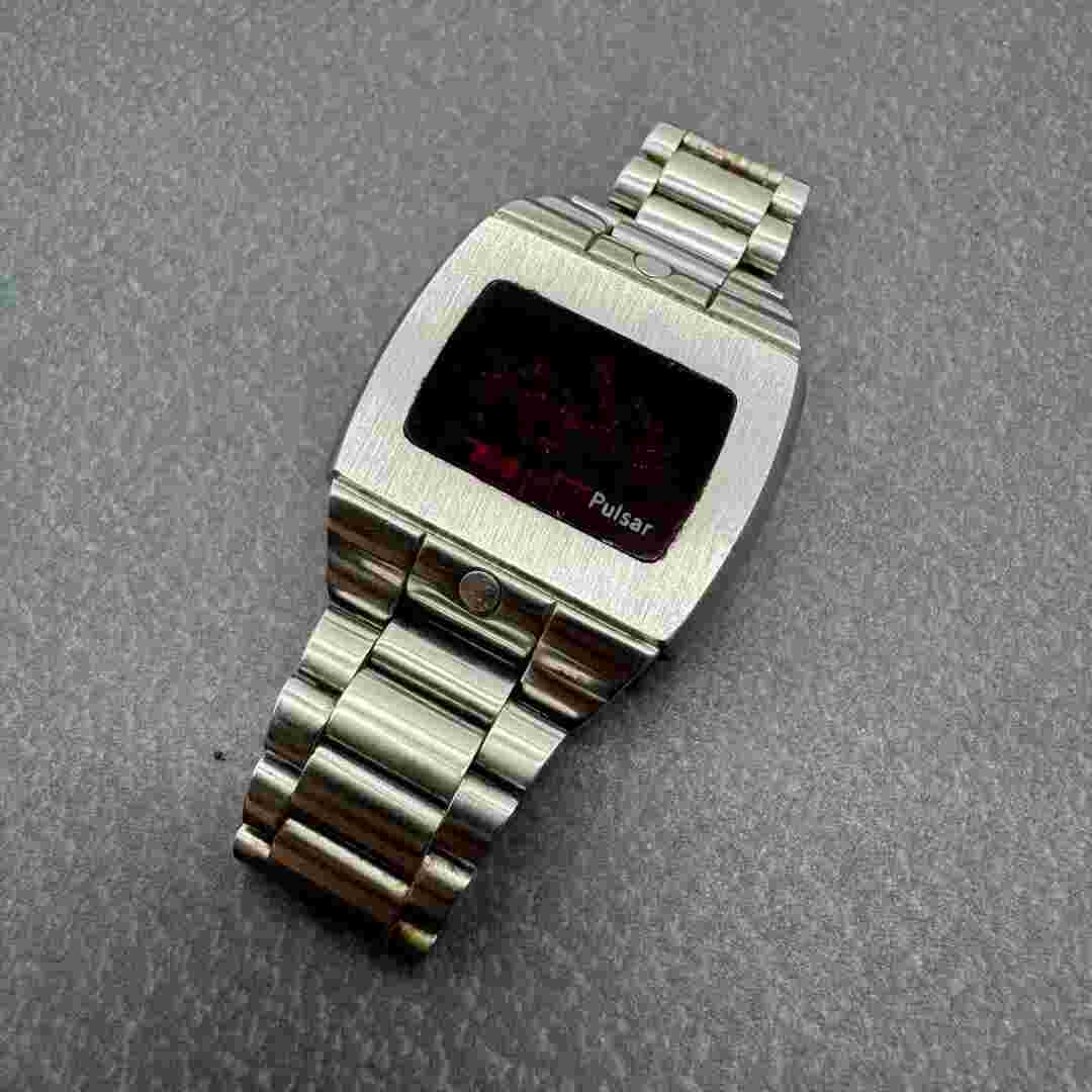 Pulsar P-5 Time Computer LED Digital Watch Wristwatch Stainless Steel USA JP
