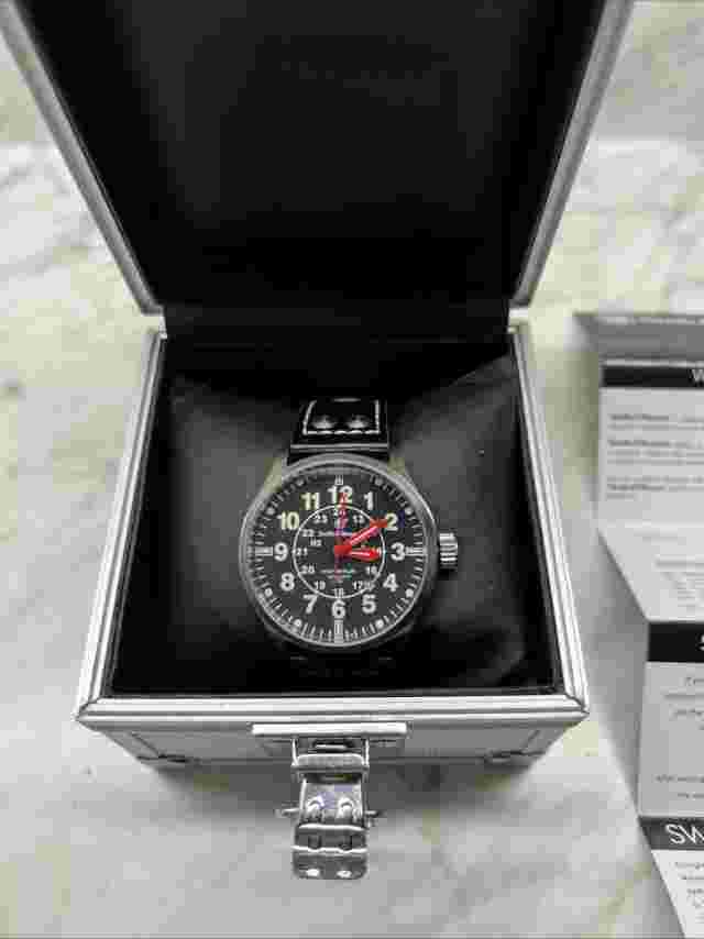 SMITH AND WESSON Mumbai Lamplighter, Tritium watch, with Leather Strap SWW-GRH-1
