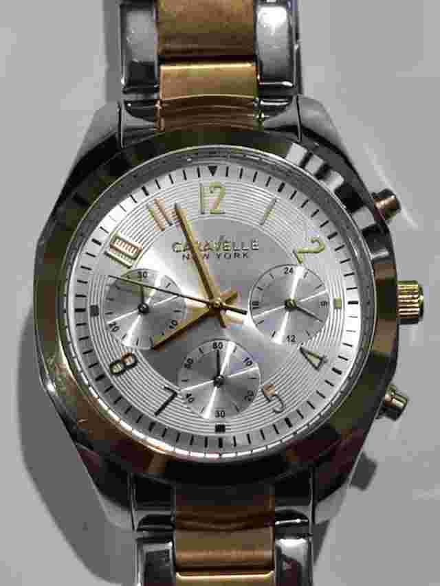 Caravelle (Bulova) New York Ladies Quartz Watch Working