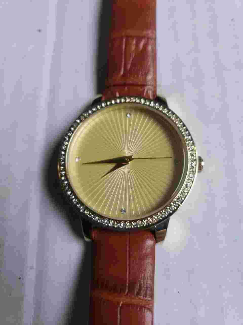 ✅ Manhattan By Croton Orange Goldtone Jeweled Ladies Watch New Battery Read!