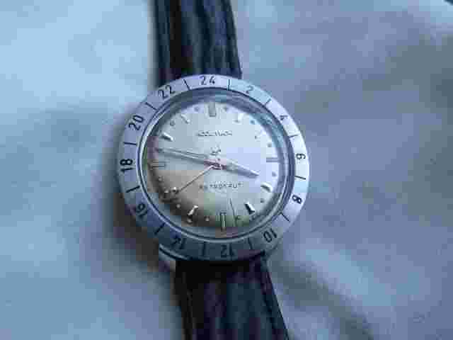 GORGEOUS 1967 Bulova Accutron 214 Stainless "Enhanced Dial" Astronaut Watch