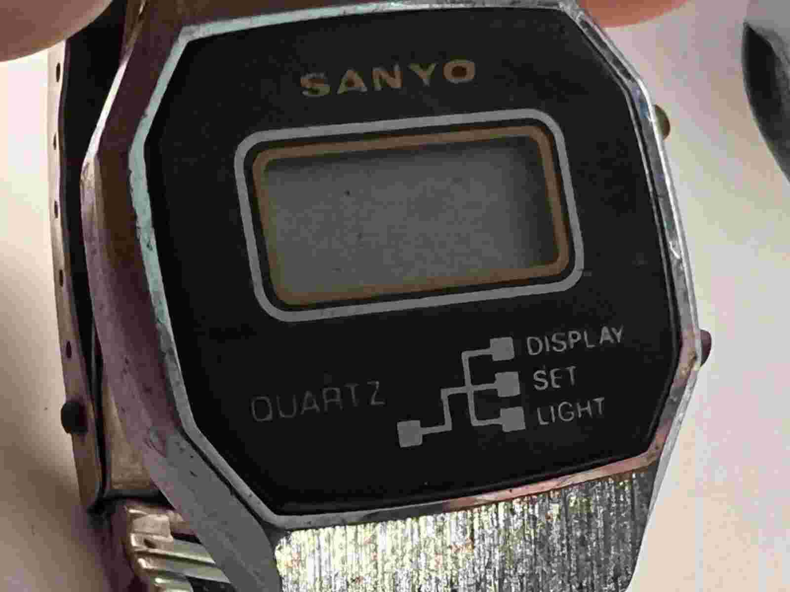 Vintage Sanyo Alarm Stainless Steel Not Working Parts Or Repair Quartz Watch Old