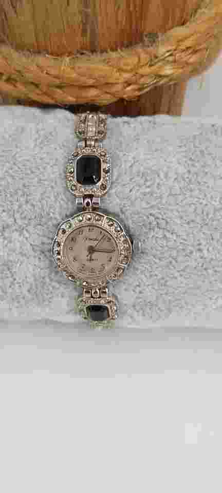Vintage Xanadu Metal 7" Bracelet Band Marcasties Onyx Wrist Watch Working ESW15
