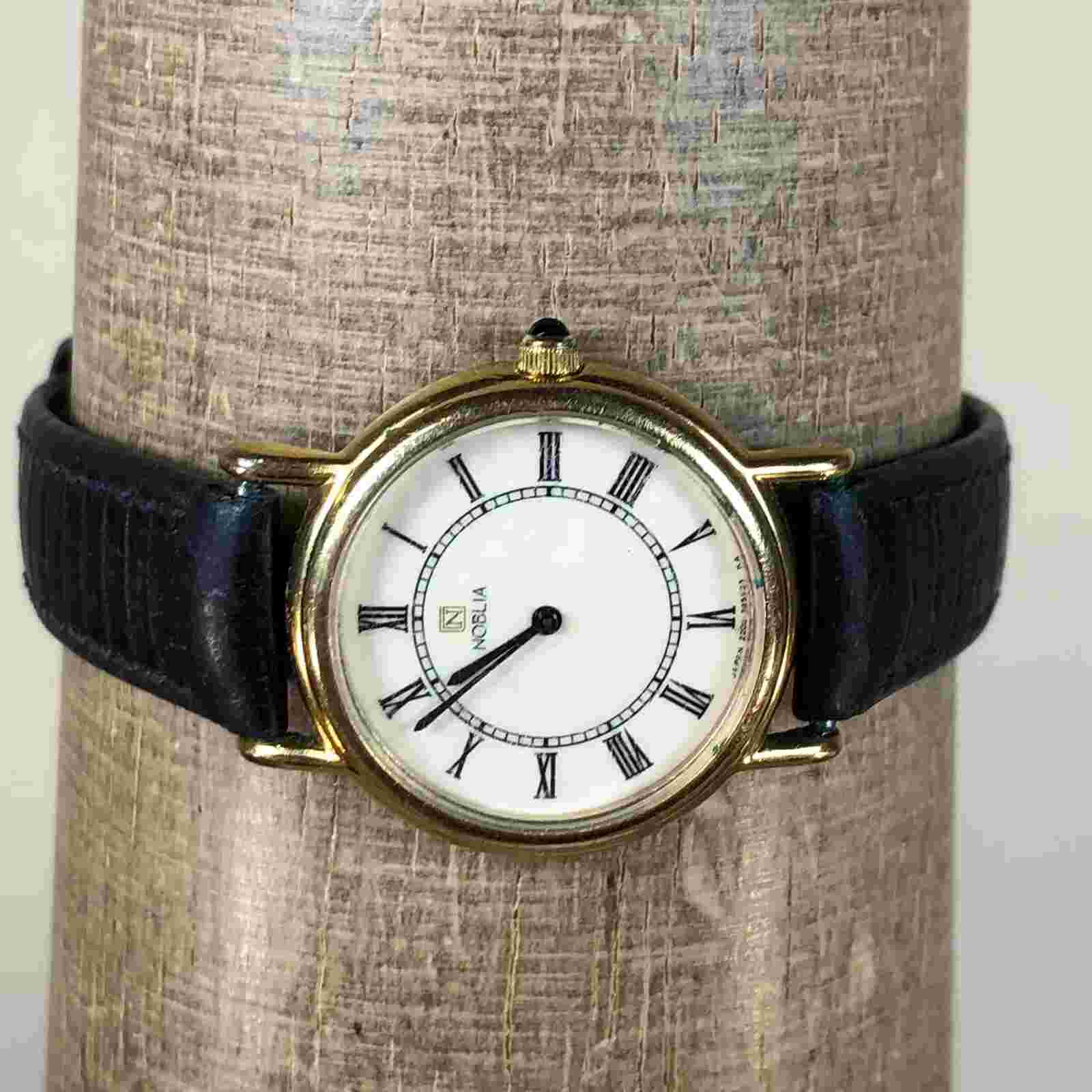 Vintage Noblia Womens Roman Numerals Quarts 2200 Y56651 Watch