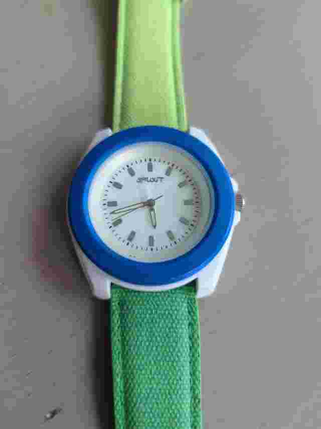 Sprout mother of pearl dial Biodegradable Unisex St/2026 New battery EUC Runs