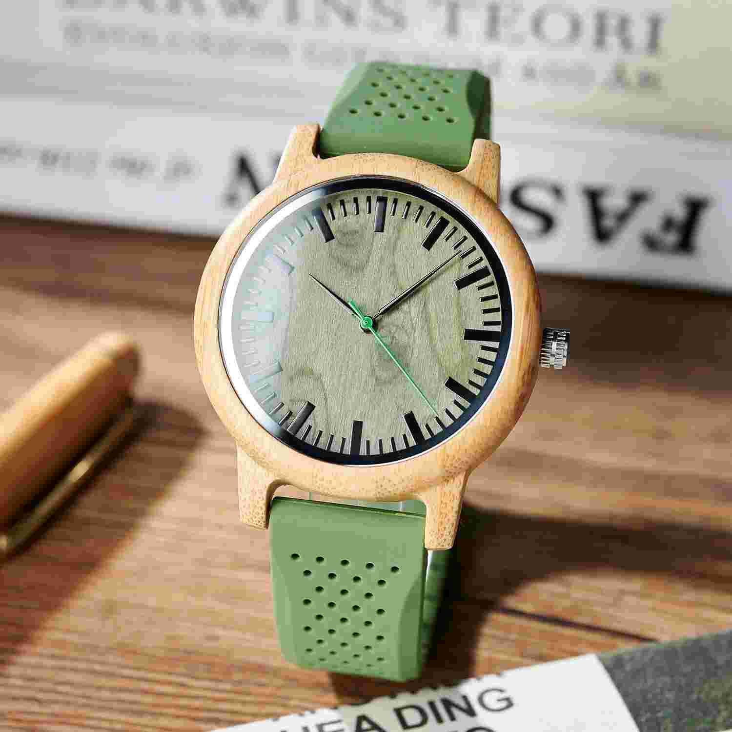 Luxury Wooden Men's Watch Quartz Watch Natural Nylon Strap Stylish Wristwatch