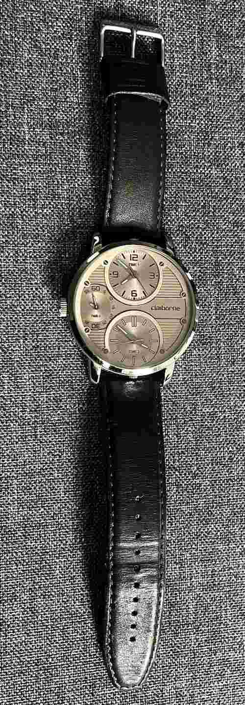 50mm Case, 10 Inch - Claiborne Triple Time Zone Watch - CLM1076 - Running!!