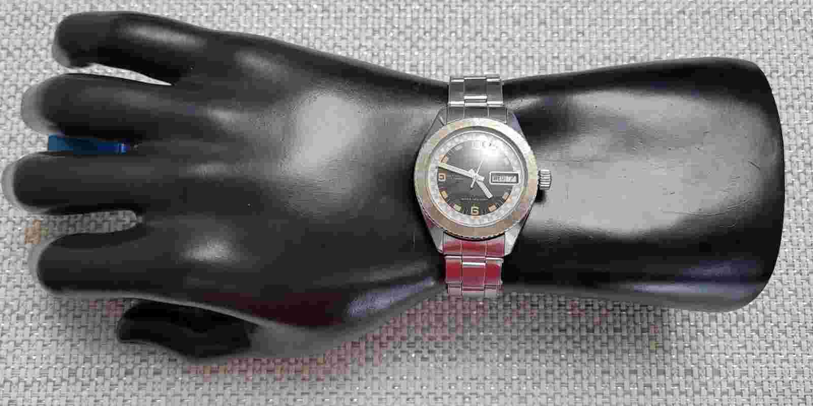 Rare Vintage 60s Dorset Skin Diver 17 Jewels Cal. Ut38 Automatic Men's Watch