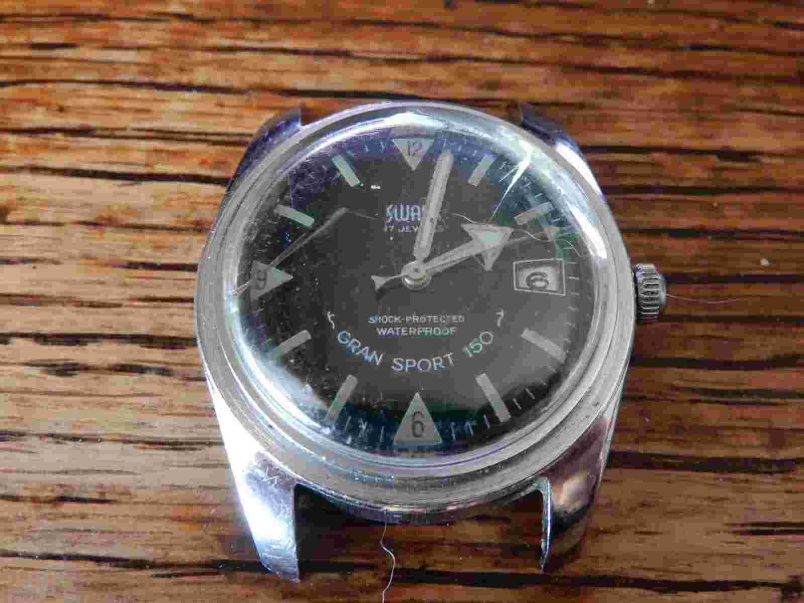 Swank 17 Jewel Gran Sport 150 Green Watch Working FOR PARTS