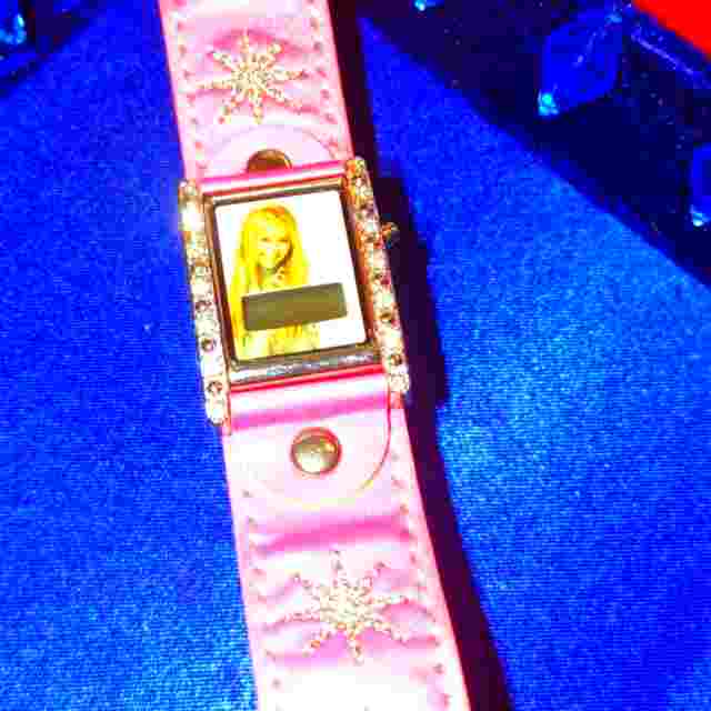 Pink and rhinestone vintage Hannah Montana watch