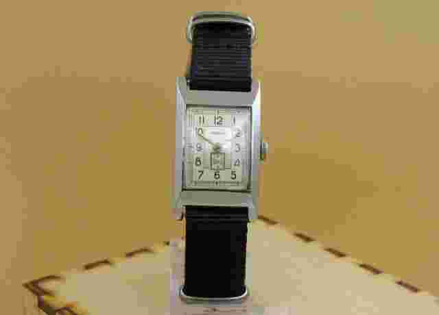 Very Rare Zvezda TTK Uglich Soviet USSR Men`s Early watch Art-Deco Tank Lip