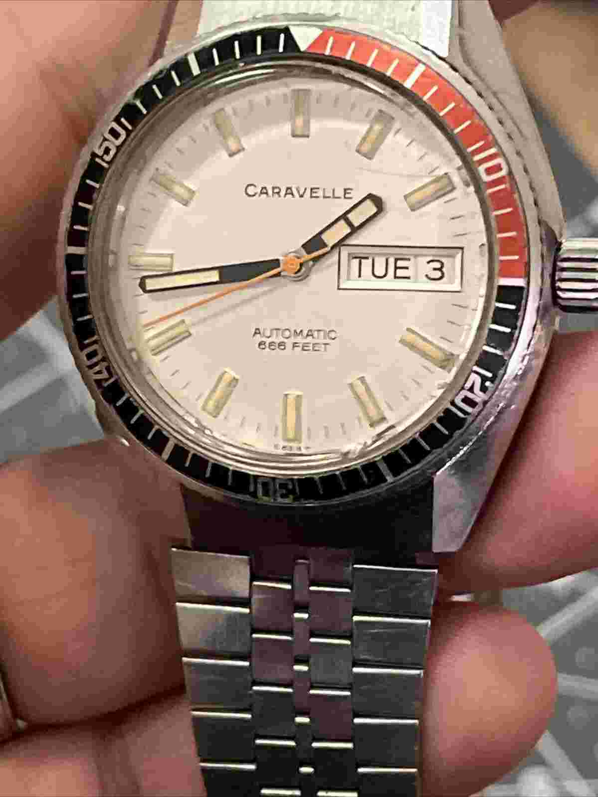 Vintage Caravelle Bulova Eta Automatic 666 Feet Devil Diver Running Mens Watch